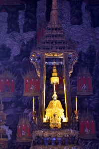 Emerald Buddha Photo D Ramey Logan [1]